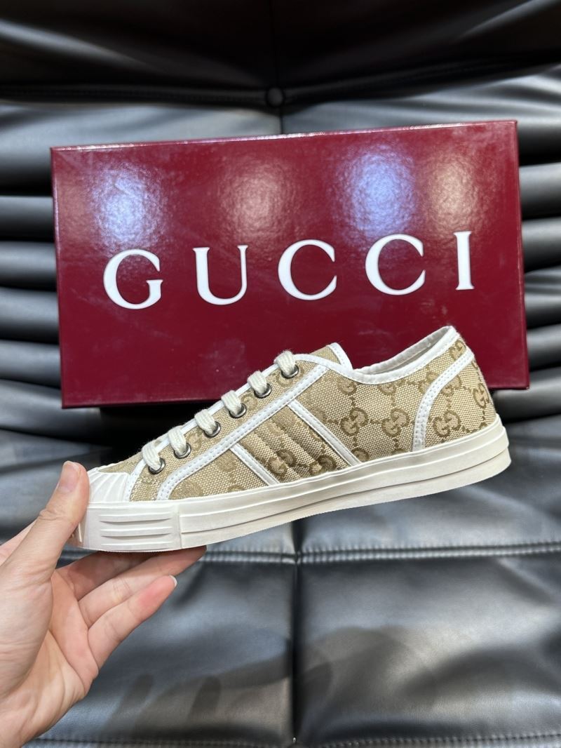 Gucci Low Shoes